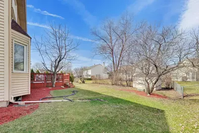 1075 Longford Road, Bartlett, IL 60103 - Photo 47