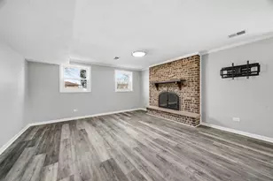 16740 Forest Ave, Oak Forest, IL 60452 - Photo 23