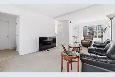 18W274 Kirkland Lane, Villa Park, IL 60181 - Photo 3