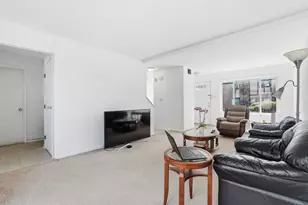 18W274 Kirkland Ln, Villa Park, IL 60181 - Photo 3