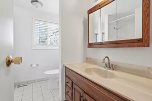 18W274 Kirkland Ln, Villa Park, IL 60181 - Photo 13