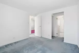 18W274 Kirkland Ln, Villa Park, IL 60181 - Photo 9