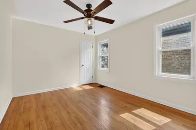 10552 S Troy Street, Chicago, IL 60655 - Photo 13