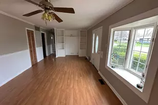 407 Laurel Ave, Romeoville, IL 60446 - Photo 3