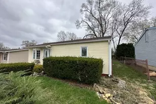 407 Laurel Ave, Romeoville, IL 60446 - Photo 17