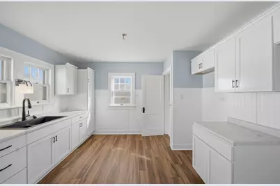 507 W 12th Street, Sterling, IL 61081 - Photo 9