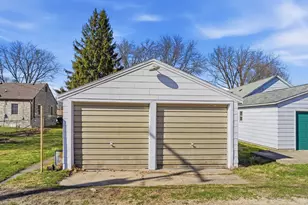 507 W 12th St, Sterling, IL 61081 - Photo 21