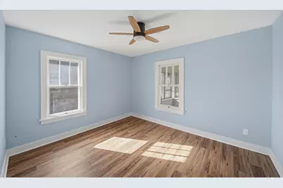 507 W 12th Street, Sterling, IL 61081 - Photo 13