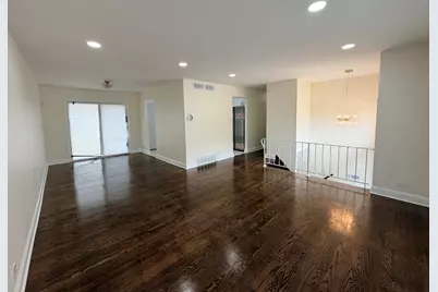 [Address not provided], South Holland, IL 60473 - Photo 5