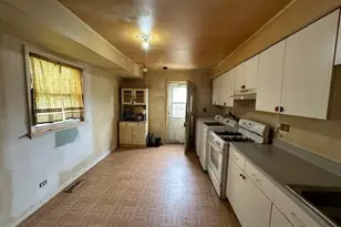 16783 94th Ave, Orland Hills, IL 60487 - Photo 11