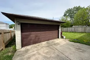 16783 94th Ave, Orland Hills, IL 60487 - Photo 15