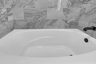 9864 Leland Ave, Schiller Park, IL 60176 - Photo 17