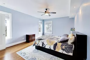 2041 W Farwell Ave, Chicago, IL 60645 - Photo 13