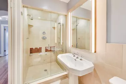 2041 W Farwell Avenue #2E, Chicago, IL 60645 - Photo 21