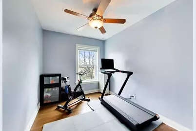 2041 W Farwell Avenue #2E, Chicago, IL 60645 - Photo 17