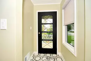 635 E Prairie Ave, Lombard, IL 60148 - Photo 3