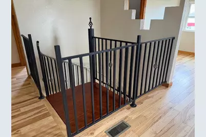 111 E Peach Street, Centralia, IL 62801 - Photo 35