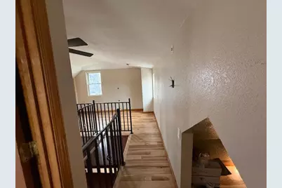 111 E Peach Street, Centralia, IL 62801 - Photo 41