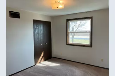 26292 Covell Road, Sterling, IL 61081 - Photo 17