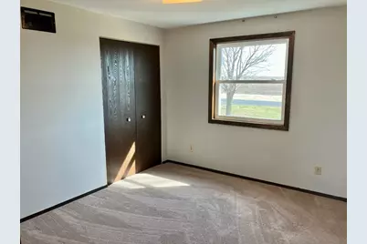 26292 Covell Road, Sterling, IL 61081 - Photo 11