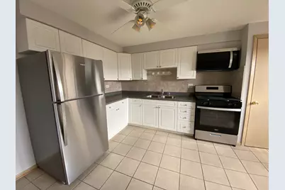 6441 W Higgins Avenue #3W, Chicago, IL 60656 - Photo 7