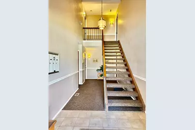 1053 Scanlon Drive #A1, Wheeling, IL 60090 - Photo 3