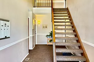 1053 Scanlon Dr, Wheeling, IL 60090 - Photo 3