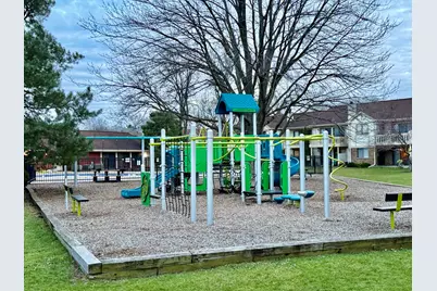 1053 Scanlon Drive #A1, Wheeling, IL 60090 - Photo 19