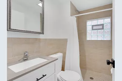 6420 N Spaulding Avenue #G, Lincolnwood, IL 60712 - Photo 5