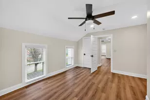 305 W Exchange St, Sycamore, IL 60178 - Photo 15