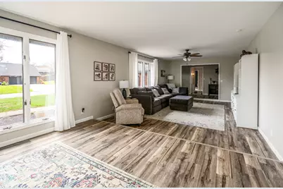 1816 Wolff Drive, Marion, IL 62959 - Photo 11