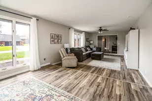 1816 Wolff Dr, Marion, IL 62959 - Photo 11