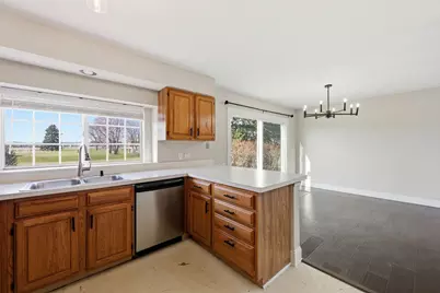 1780 Pebble Beach Circle, Elgin, IL 60123 - Photo 7