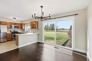 1780 Pebble Beach Cir, Elgin, IL 60123 - Photo 3