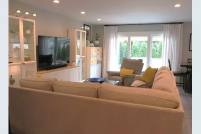 1863 Castle Pines Circle, Elgin, IL 60123 - Photo 11