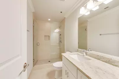 [Address not provided], Chicago, IL 60607 - Photo 7