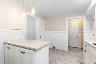 4814 Bryan Pl, Downers Grove, IL 60515 - Photo 11
