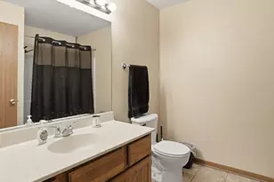 714 Division St, South Elgin, IL 60177 - Photo 9