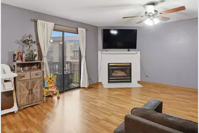 714 Division Street #G1-G2, South Elgin, IL 60177 - Photo 5