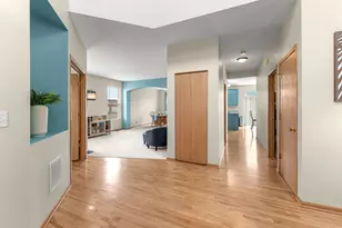 24303 Linden Ln, Plainfield, IL 60585 - Photo 3