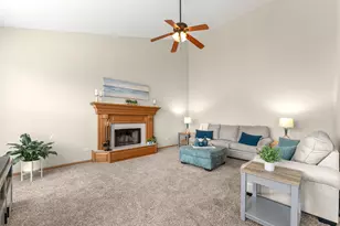 24303 Linden Ln, Plainfield, IL 60585 - Photo 19