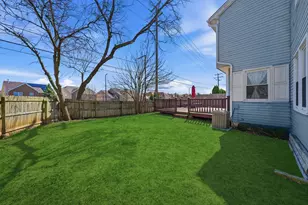 447 Thorndale Ct, Buffalo Grove, IL 60089 - Photo 21