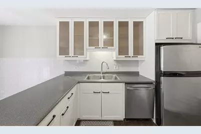 447 Thorndale Court, Buffalo Grove, IL 60089 - Photo 7