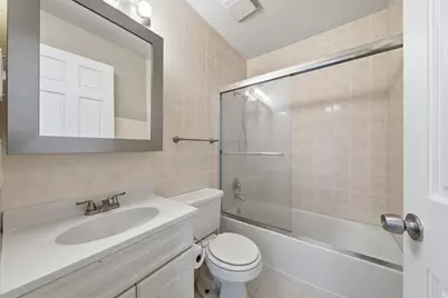 447 Thorndale Court, Buffalo Grove, IL 60089 - Photo 19