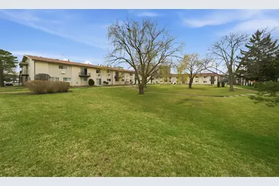 8888 Steven Drive #1C, Des Plaines, IL 60016 - Photo 13