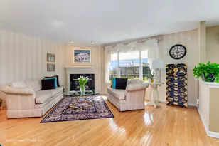 2737 Cameron Ct, Darien, IL 60561 - Photo 7