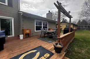 8718 Burton Rd, Wonder Lake, IL 60097 - Photo 17