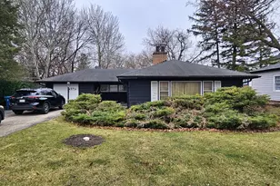 270 E St Charles Rd, Elmhurst, IL 60126 - Photo 3