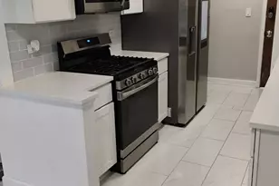 945 Commonwealth Ct, Vernon Hills, IL 60061 - Photo 7