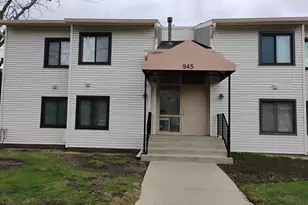 945 Commonwealth Ct, Vernon Hills, IL 60061 - Photo 37